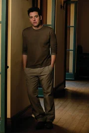 (3. Staffel) - Gewehrt Einblicke in seine Vergangenheit: Ted (Josh Radnor) ...