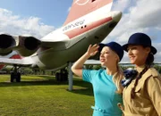 In der DDR herrschte ständig Mangel: Mangel an Rohstoffen, an Fachleuten und an Freiheit. Dennoch leistete sich dieses Land etwas Großes: eine weltumspannende Luftfahrtgesellschaft und sogar eine Flugzeugbau-Industrie.