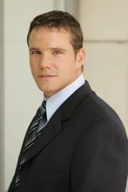 (2. Staffel) - Neu in Dons Team: Colby Granger (Dylan Bruno) ...