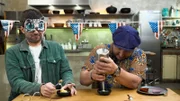 Sebastian Lege muss ganz schön tief in seine Trickkiste greifen, um die Aufgaben zu meistern, die Juror Flo für ihn bereitstellt. Am Ende entscheidet der, ob Sebastian die große Food-Challenge gemeistert hat.