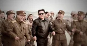 Jeden Abend stellt die Regierung im nordkoreanischen Fernsehen ihre militärische Stärke demonstrativ zur Schau.