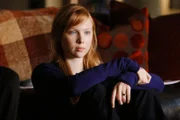 Alexis Castle(Molly C. Quinn)