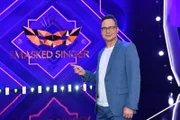 Matthias Opdenhövel in der zweiten Show. Copyright: ProSieben/Willi Weber.   :  fuer redaktionelle Zwecke und nur im Rahmen der Programmankuendigung verwendet werden. Spaetere Veroeffentlichungen sind nur nach Ruecksprache und ausdruecklicher Genehmigung der Seven.One Entertainment Group GmbH moeglich. Nicht fuer EPG! Verwendung nur mit vollstaendigem Copyrightvermerk. Das Foto darf nicht veraendert, bearbeitet und nur im Ganzen verwendet werden. Es darf nicht archiviert werden. Es darf nicht an Dritte weitergeleitet werden. Bei Fragen: foto@seven.one Voraussetzung fuer die Verwendung dieser Programmdaten ist die Zustimmung zu den Allgemeinen Geschaeftsbedingungen der Presselounges der Sender der Seven.One Entertainment Group GmbH