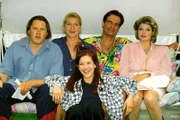 In den Hauptrollen v.l.: Michael Brandner als Hajo, Sabine Kaack als Heidi, Heinrich Schafmeister als Dieter, Katharina Schubert als Roswitha, Wolke Hegenbarth als Nicole (vorne)