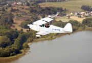 NDR Fernsehen USEDOM - WELLEN, SAND UND STORCHENNESTER, am Mittwoch (28.12.11) um 11:30 Uhr. Otto Lilienthal gilt als der erste erfolgreiche Flieger der Menschheit. Ab 1891 baute der Ingenieur verschiedene Flugapparate, die ihn im Gleitflug bis zu 250 Meter weit fliegen ließen.