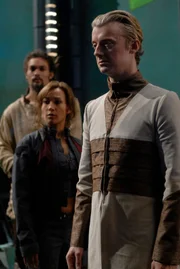 Stargate Atlantis Season3 EP Progeny, Stargate Atlantis Staffel3 EP DER BRUDERSTREIT, regie USA 2004, Darsteller Pictured: (l-r) Jason Momoa as Ronon Dex, Rachel Luttrell as Telya Rammagan, John O'Callaghan as Niam
