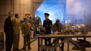 Ein Tausende Kilometer langer Verteidigungswall am Atlantik, getarnte Raketen-Abschussrampen, riesige U-Bootbunker, die von feindlichen Bomben nicht zu durchdringen waren – Hitlers Gigantomanie zeigte sich auch im militärischen Bereich auf bizarre Art und Weise.