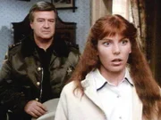 Sybil Reed (Page Hannah) hat mit ihrem Enthüllungsbuch die ruhige Kleinstadt Cabot Cove in helle Aufregung versetzt.