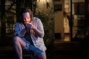 Dom Chalmers (Angus Sampson)
