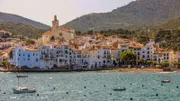 Cadaqués - das ehemalige Fischerdorf auf der Halbinsel Cap de Creus markiert den östlichsten Punkt des spanischen Festlandes.