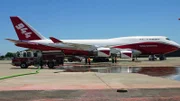 Dieser Supertanker, eine umgebaute Boeing 747, hat ein Fassungsvermögen von mehr als 70.000 Litern.