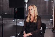 Sarah Churchwell   Verwendung des sendungsbezogenen Materials ist nur mit dem Hinweis und Verlinkung auf RTL+ gestattet.