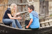 Nathalie Köbli (Paula Tannek), Bogdan Iancu (Emil Gan).