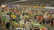 Auf dem Großmarkt Rungis gibt es allein neun Hallen nur für Gemüse und Obst.