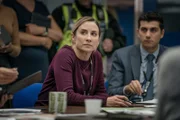 Lisa Armstrong (Morven Christie) kämpft sich nach ihrer Suspendierung zurück in ihr altes Leben als Kommissarin. Ihr jüngerer Kollege Ahmed Kharim (Taheen Modak) hat wenig Vertrauen zu ihr.
