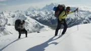 Hochgebirge und tiefe Täler in einem weiten Gebiet erwarteten die Abenteurer (Gavin McClurg und Dave Turner)