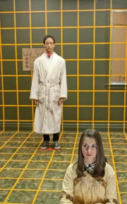 Abed Nadir (Danny Pudi, l.); Annie Edison (Alison Brie, r.)