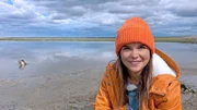 Die wilde Hilde ist zurück in ihrer Heimat: der Nordsee. Für den Seehund und Anna nimmt das Abenteuer ein glückliches Ende.