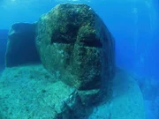 Yonaguni-Denkmal