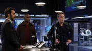 L-R: Aram Mojtabai (Amir Arison), Dembe Zuma (Hisham Tawfiq) und Donald Ressler (Diego Klattenhoff)