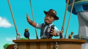 L-R: Myrna, Traveling Travis