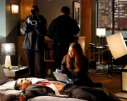 Als ein neuer Mordfall geschieht, müssen Castle und Beckett mit Elizabeth Weston (Salli Richardson-Whitfield) zusammenarbeiten ...