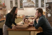 Nikki Batista (Dania Ramirez), Jason Grant (Scott Caan)