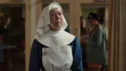 Sister Julienne (Jenny Agutter)