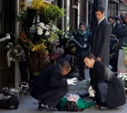 "All In The Family" -- Dr. Sheldon Hawkes (Hill Harper), Det. Mac Taylor (Gary Sinise) and Det. Don Flack (Eddie Cahill) work on a case on CSI: NY Wednesday, Jan. 23 (10:00-11:00 PM, ET/PT) on the CBS Television Network. Photo: Cliff Lipson/CBS. ©2007 CBS Broadcasting Inc. All Rights Reserved