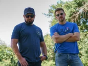 L-R: Sonny Quinn (AJ Buckley) und Jason Hayes (David Boreanaz)