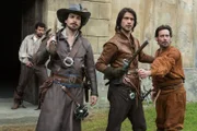 Howard Charles, Santiago Cabrera, Luke Pasqualino, Emile Bonnaire (James Callis)