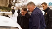 Mark Kennedy (m.), Matt Frazier (r.)