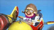 Leider benutzt Mascha beim Flugzeug des Pinguins Teile des Staubsaugers und des Rasensprengers, was die Flugeigenschaften des Geräts stark beeinträchtigt.