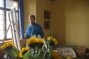 Viele der Farben, die van Gogh verwendete, sind verblasst. Waren die ber¸hmten Sonnenblumen frisch auf van Goghs Staffelei also viel leuchtender?