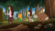 Entstressen in der Natur: Wendy, Marine und Mama Sandrine sind froh im Wald, zu sein.