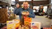 Sebastian Lege deckt die weltweiten Tricks der Lebensmittelindustrie auf: Kellogg's, Cola und Co.  Was steckt drin, was steckt dahinter?