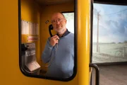 "Terra X"-Moderator Harald Lesch beleuchtet die Geschichte der Kommunikation aus der Reihe "Was die Welt am Laufen hält".