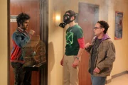 Ihre Freundschaft verläuft nicht immer harmonisch: Leonard (Johnny Galecki, r.), Sheldon (Jim Parsons, M.) und Rajesh (Kunal Nayyar, l.) ...