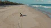 Der Abenteurer Blaine Gibson sucht auf eigene Faust nach Wrackteilen von MH370. Fündig wird er unter anderem auf La Réunion und Madagaskar.