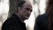 Sam Rhodes (Elias Koteas)