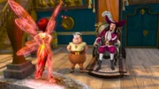 Hook und Smee sind erstaunt über das veränderte Aussehen Tinker Bells.