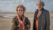 Lisa (Anja Nejarri) und Andrew (Rufus Beck) stellen sich ihrer Vergangenheit.
