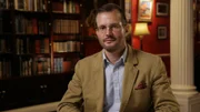 Professor Matthias Strohn ist Spezialist für die Kriegsgeschichte des 20. Jahrhundert und beschäftigte sich in der Vergangenheit intensiv mit den Weltkriegen, der Zeit zwischen den Kriegen und der Applikation der Geschichte auf die heutigen Kriegssituationen.