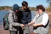 Die Moderatoren Jessica und Phil sprechen mit der Expertin für den Lake Lanier, Lisa Russell.