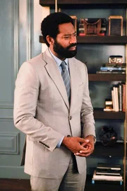 Aaron Wallace (Nicholas Pinnock)