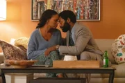 Marie Wallace (Joy Bryant), Aaron Wallace (Nicholas Pinnock)