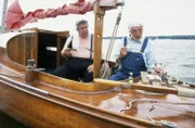 Das Paschulkes Erbstück, das Segelboot, ein ziemlich heruntergekommener Kahn war, sieht niemand mehr. Das Boot ist repariert und wieder seetüchtig.