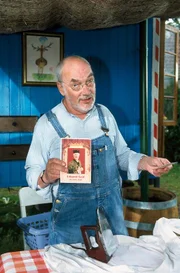Peter (Peter Lustig) ist stolz auf seinen berühmten Vetter Eduard Graf - der ist Opernsänger und hat schon einige CDs herausgegeben.
