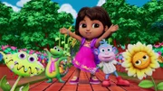 Hinter, v.li.: Isa, Dora, Boots