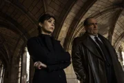 l-r: Cristin Milioti als Sofia Falcone / Hangman, Colin Farrell als Oswald "Oz" Cobblepot / Penguin